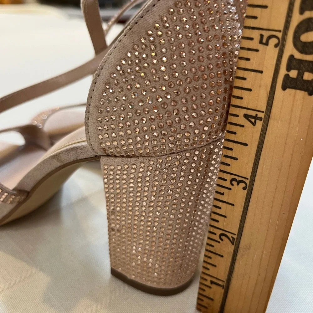 Women's Blush Strappy Block Heel Sandals - Picture 14 of 15